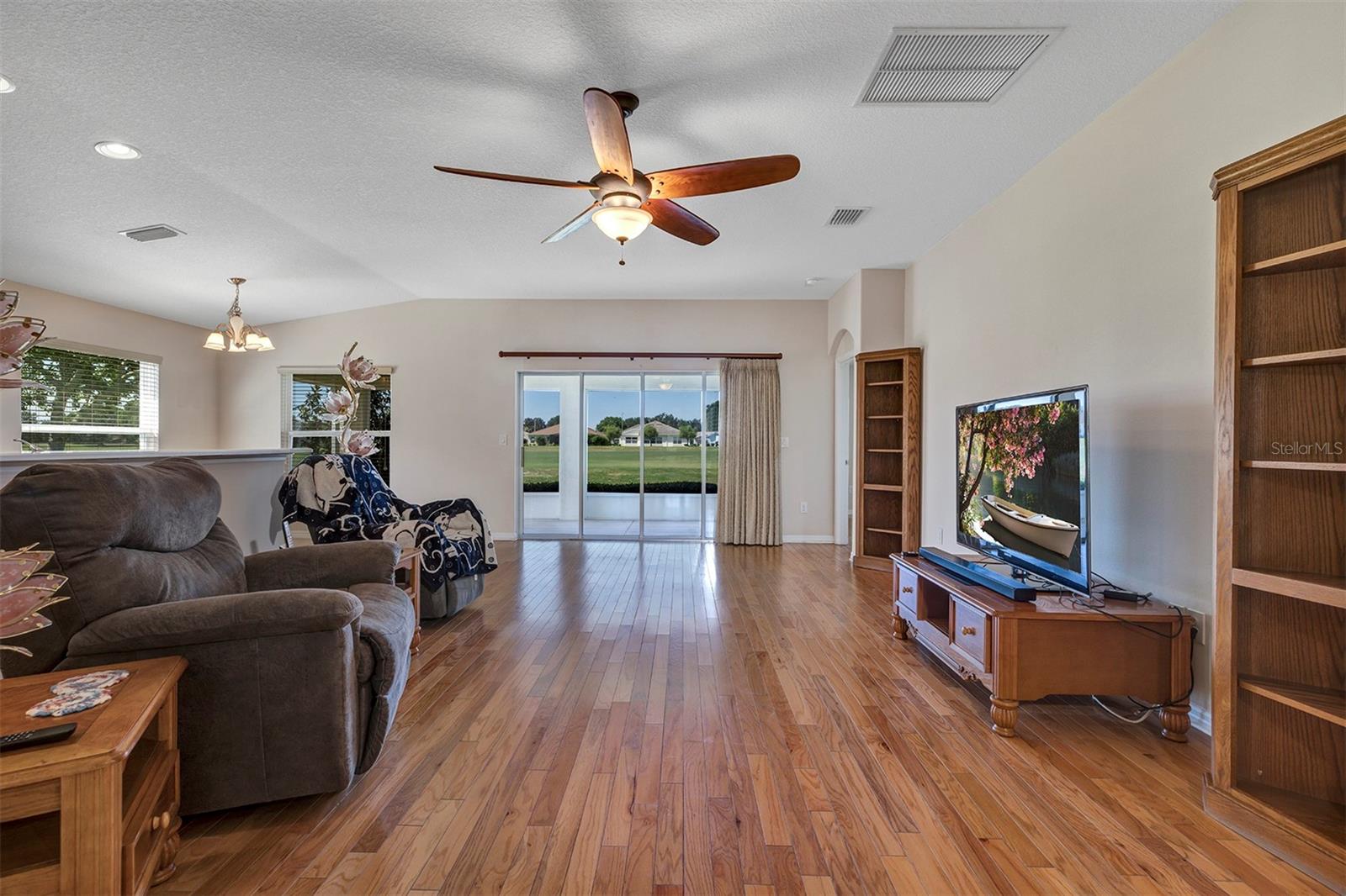 27103 ROANOKE DR, LEESBURG, FL, 34748