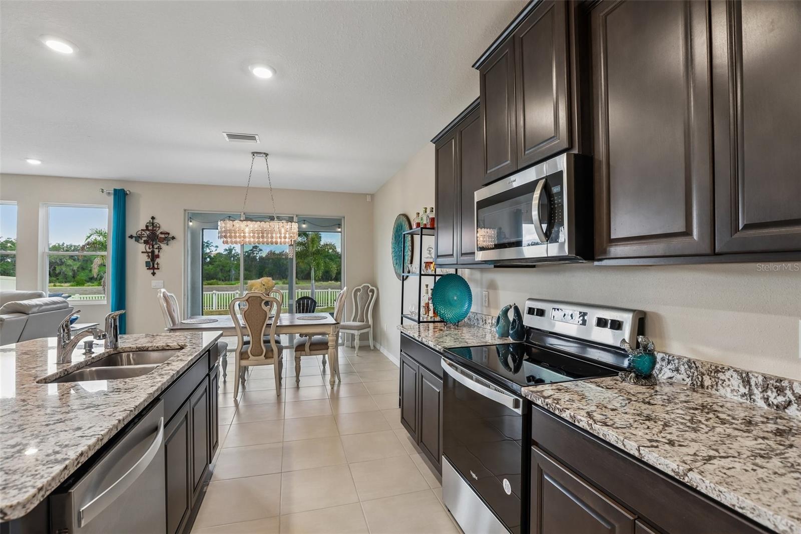 16976 OVAL RUM DR, WIMAUMA, FL, 33598