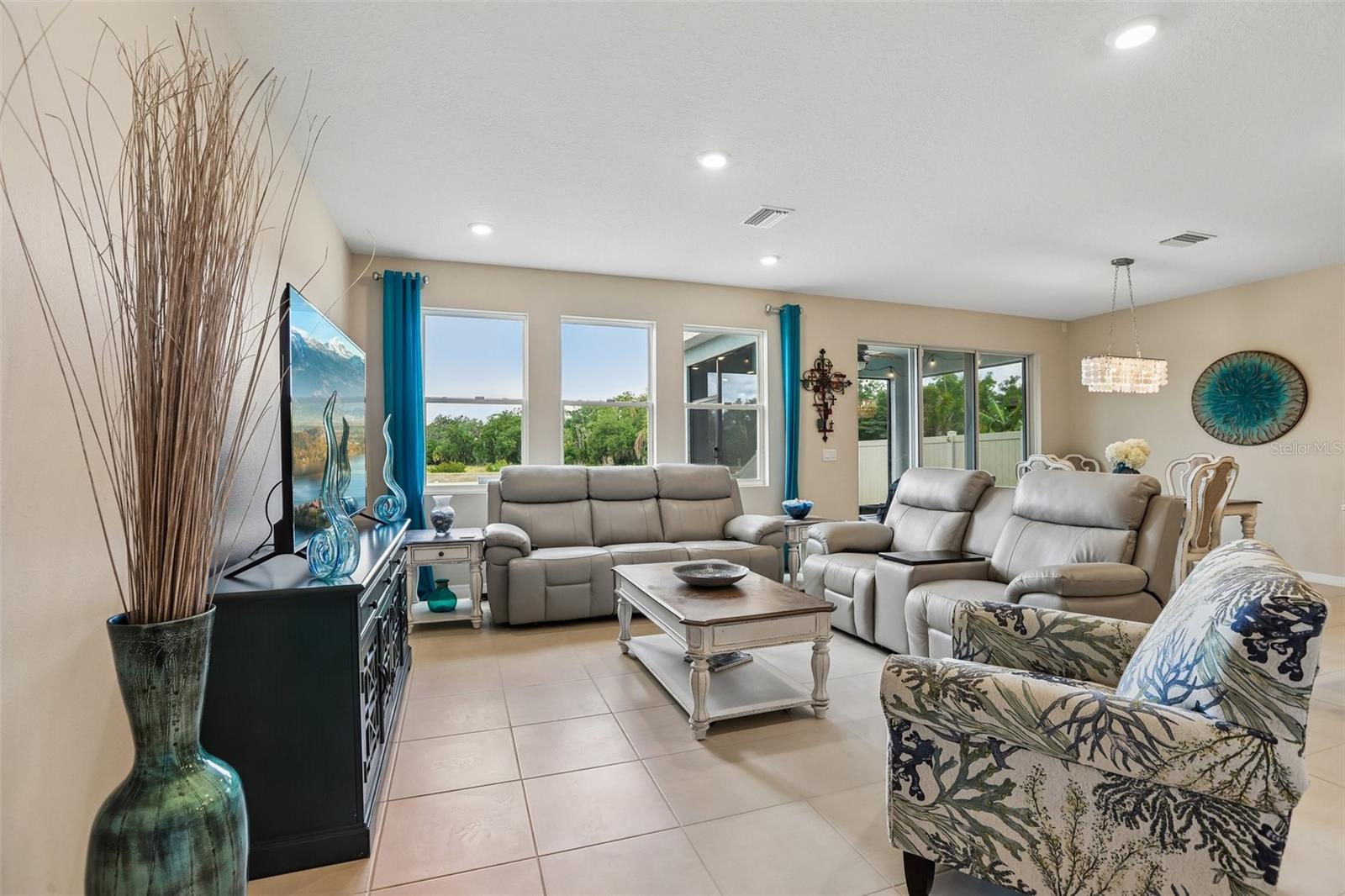 16976 OVAL RUM DR, WIMAUMA, FL, 33598