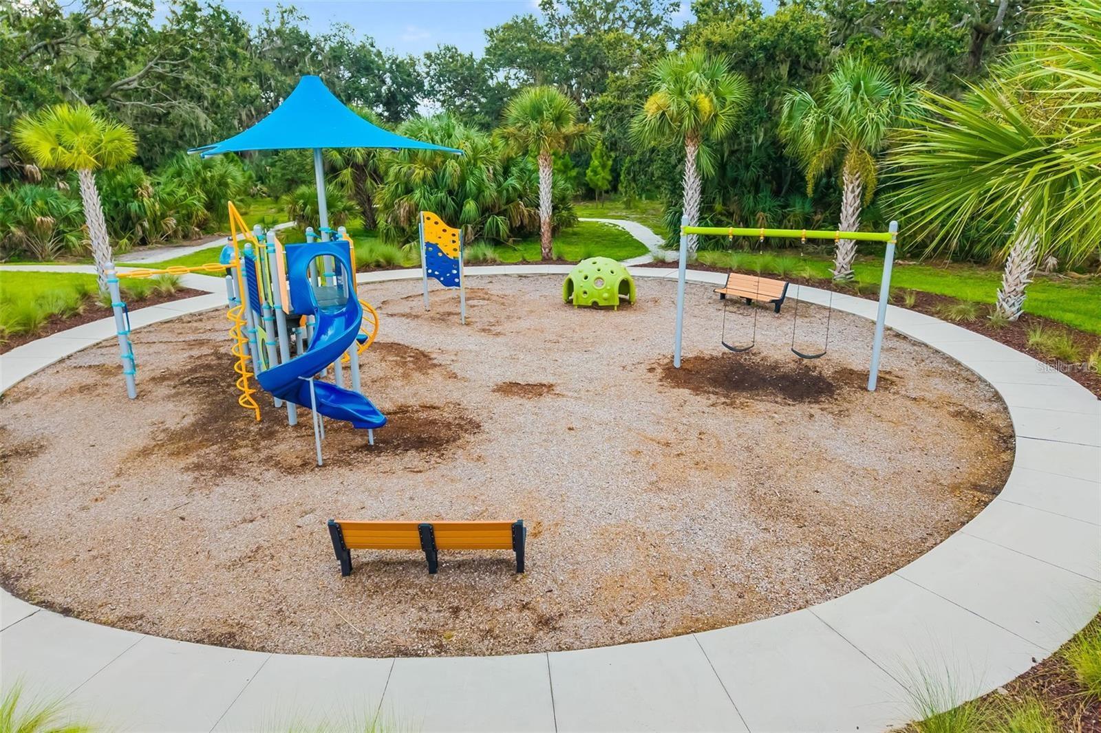 10009 DAYBREAK GLN, PARRISH, FL, 34219