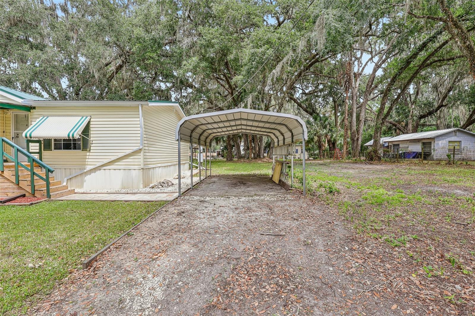 2903 CR 426E, LAKE PANASOFFKEE, FL, 33538