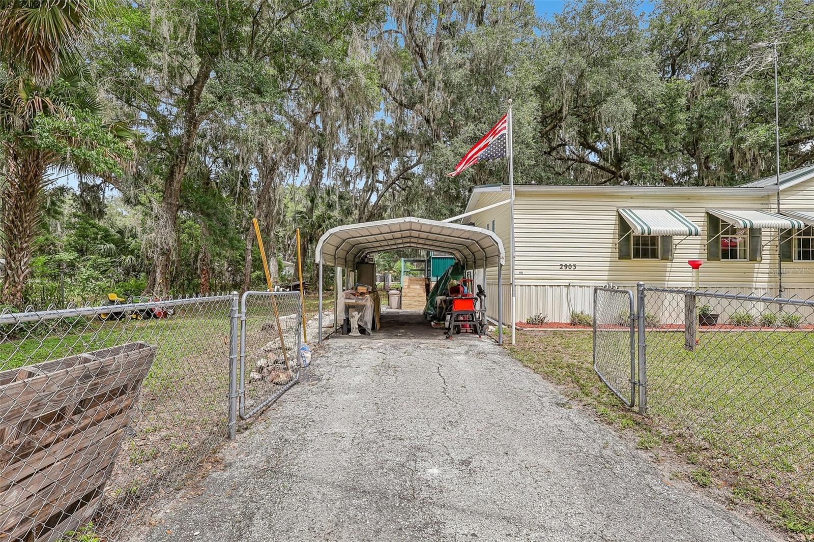 2903 CR 426E, LAKE PANASOFFKEE, FL, 33538