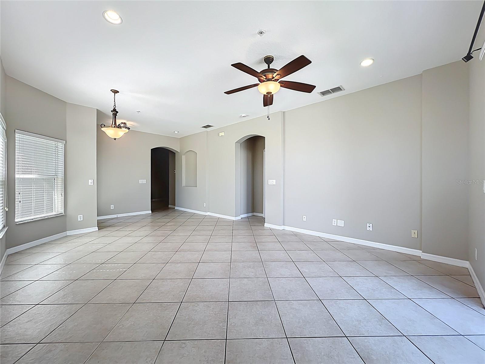 679 CANYON STONE CIR, LAKE MARY, FL, 32746