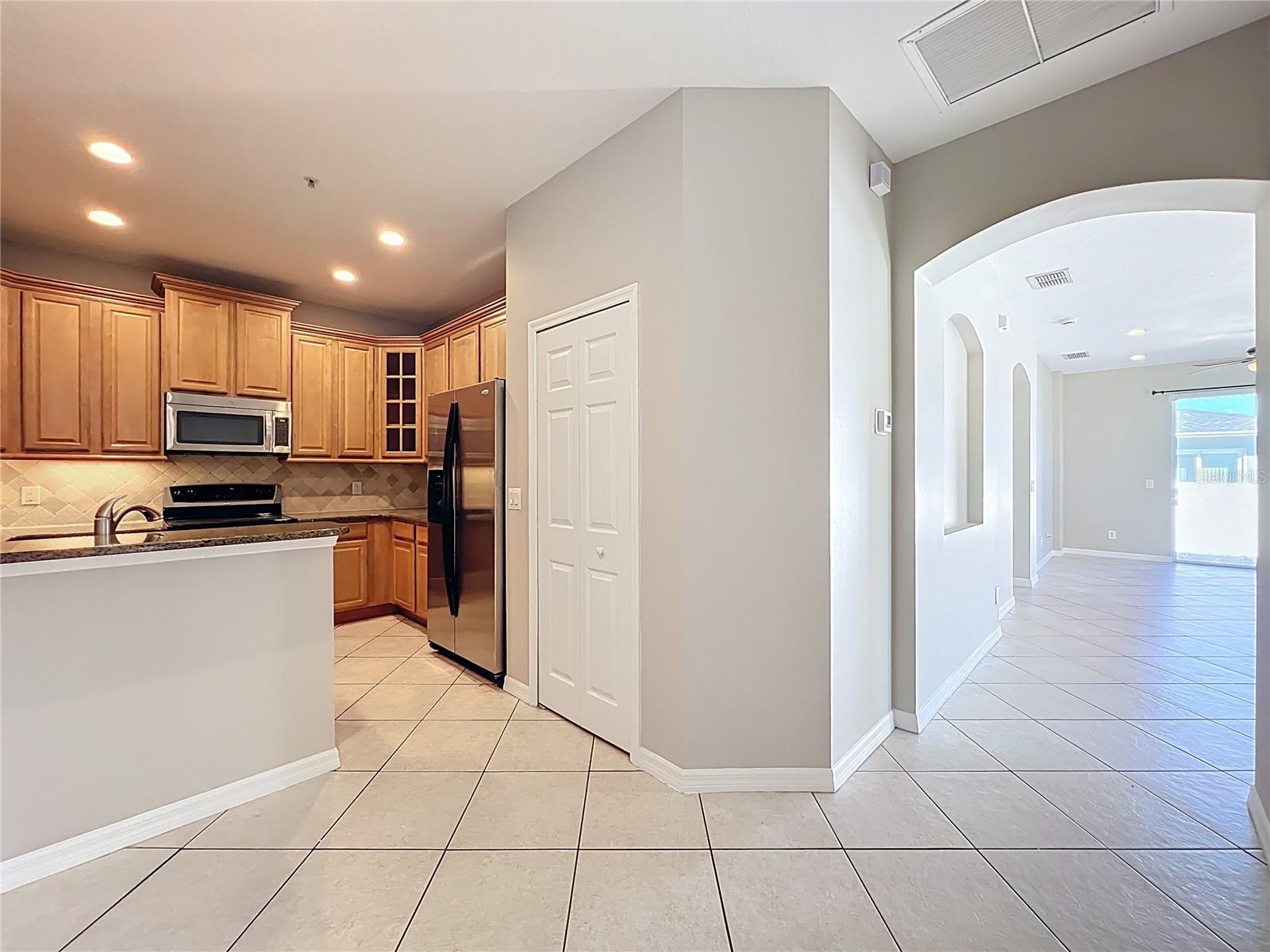 679 CANYON STONE CIR, LAKE MARY, FL, 32746
