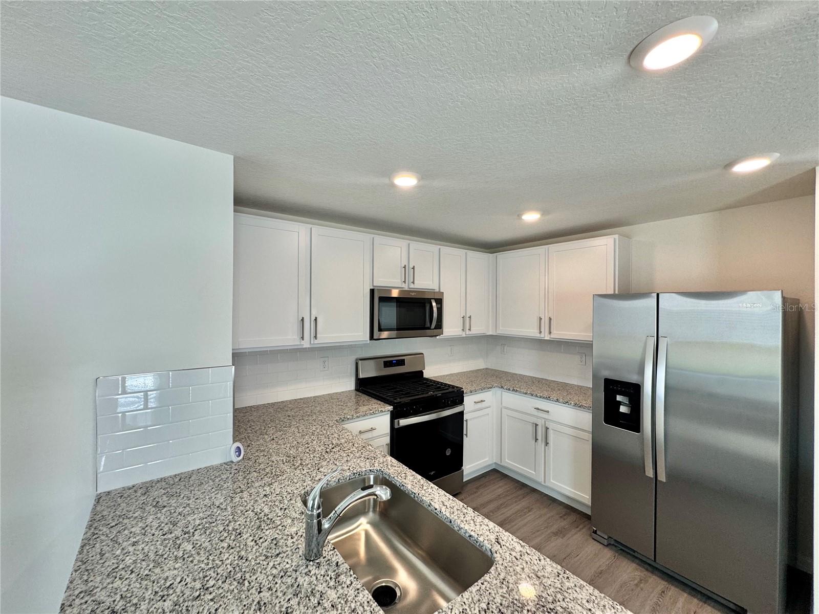 36100 SUNFLOWER HILL DR, ZEPHYRHILLS, FL, 33541