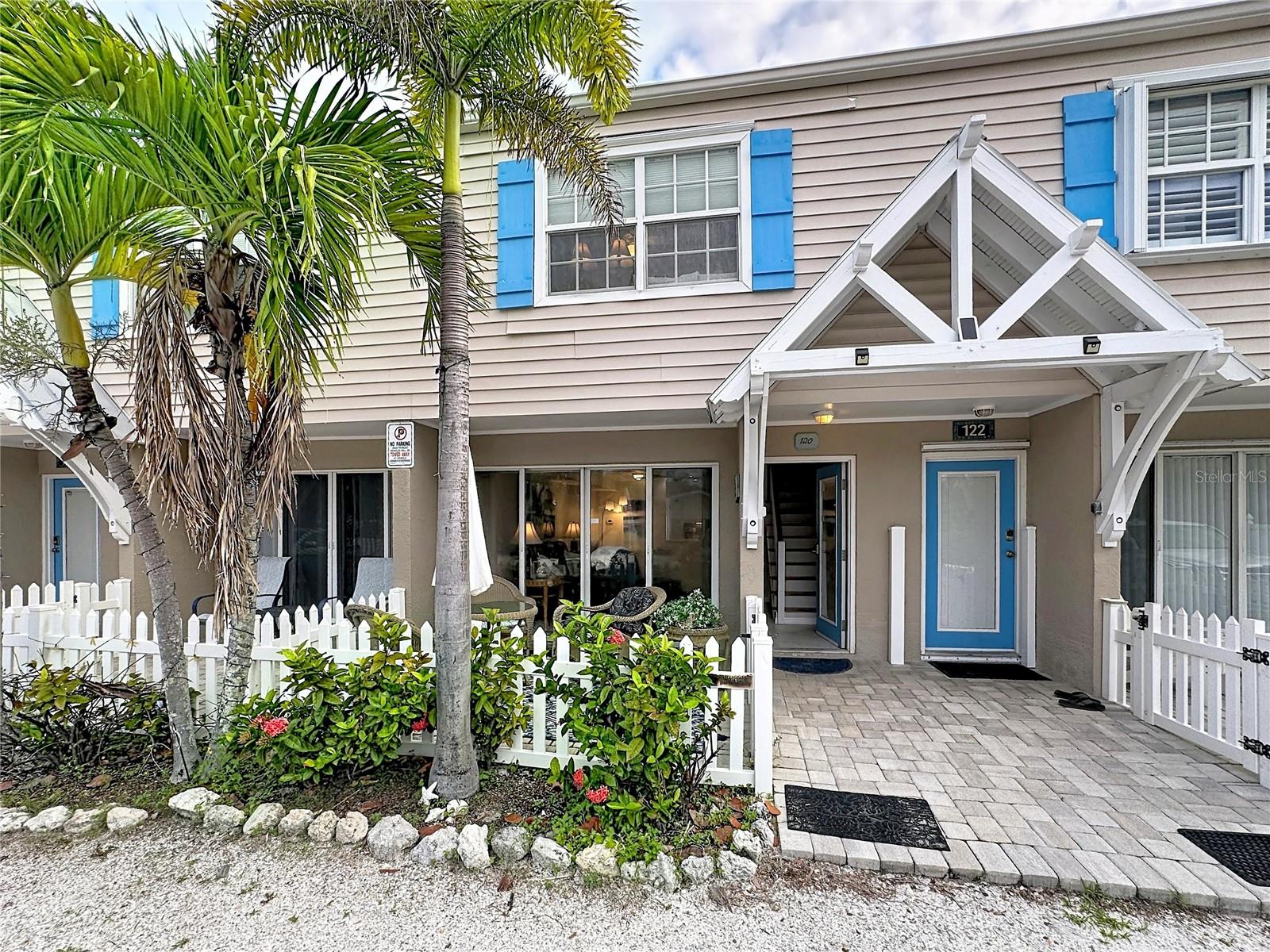 120 52ND ST, HOLMES BEACH, FL, 34217
