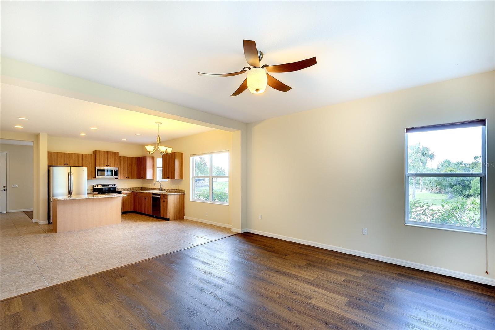 1450 BLUE HORIZON CIR, BRADENTON, FL, 34208