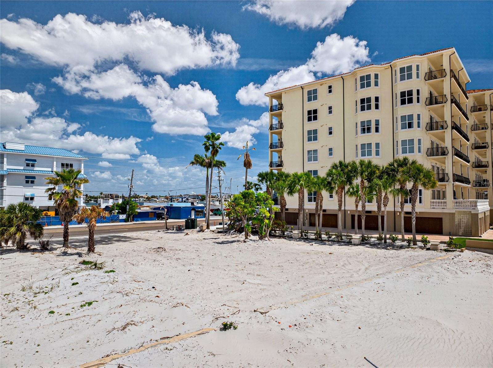 13642 GULF BLVD, MADEIRA BEACH, FL, 33708
