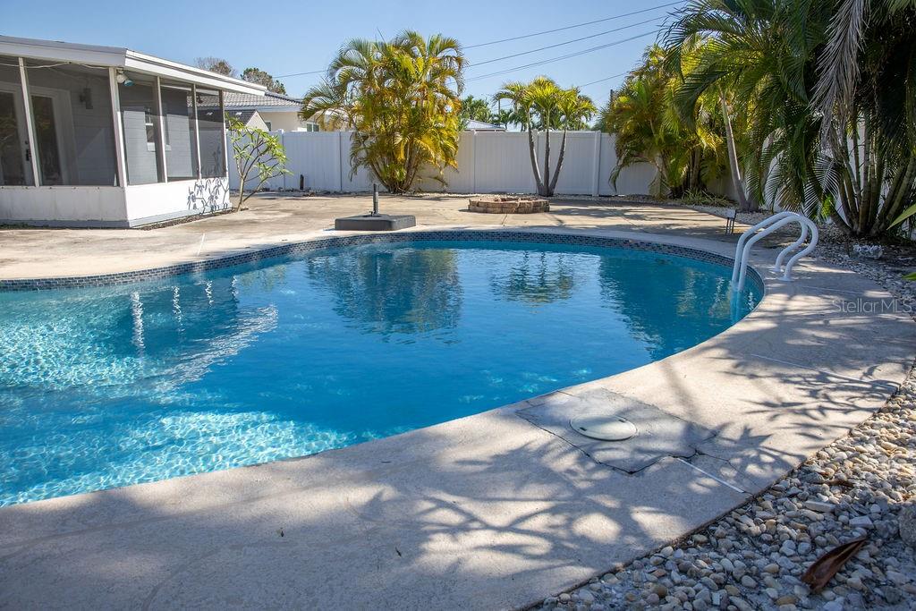 10126 E 4TH ST E, TREASURE ISLAND, FL, 33706