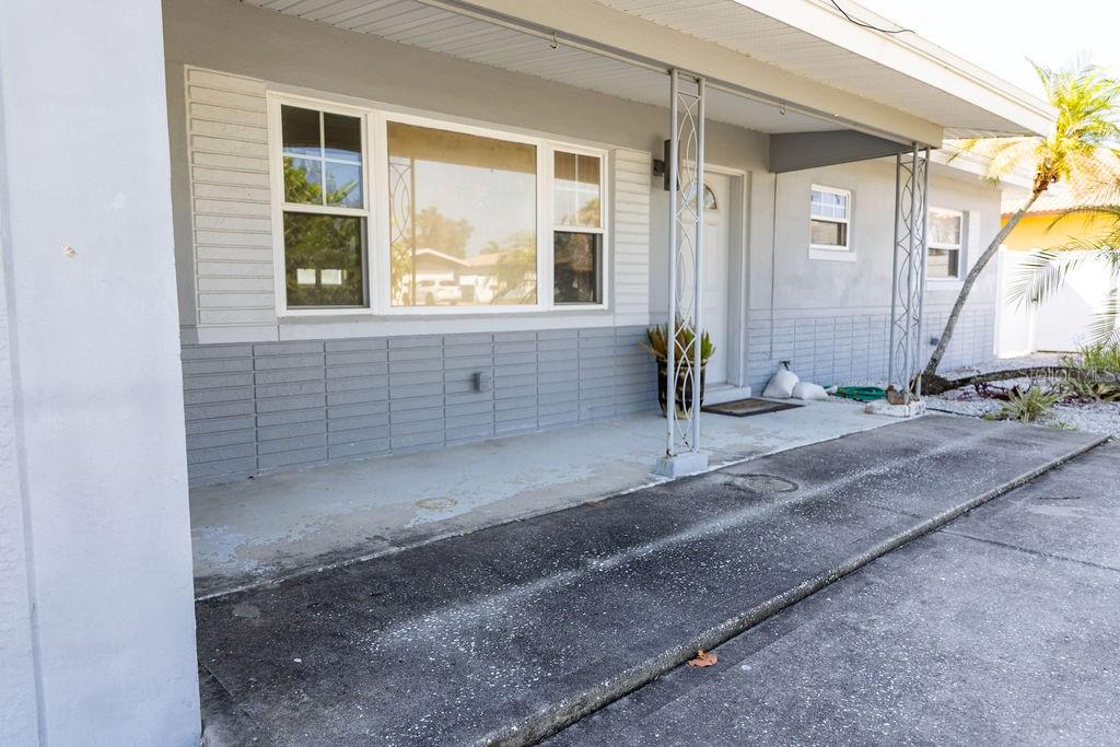 10126 E 4TH ST E, TREASURE ISLAND, FL, 33706