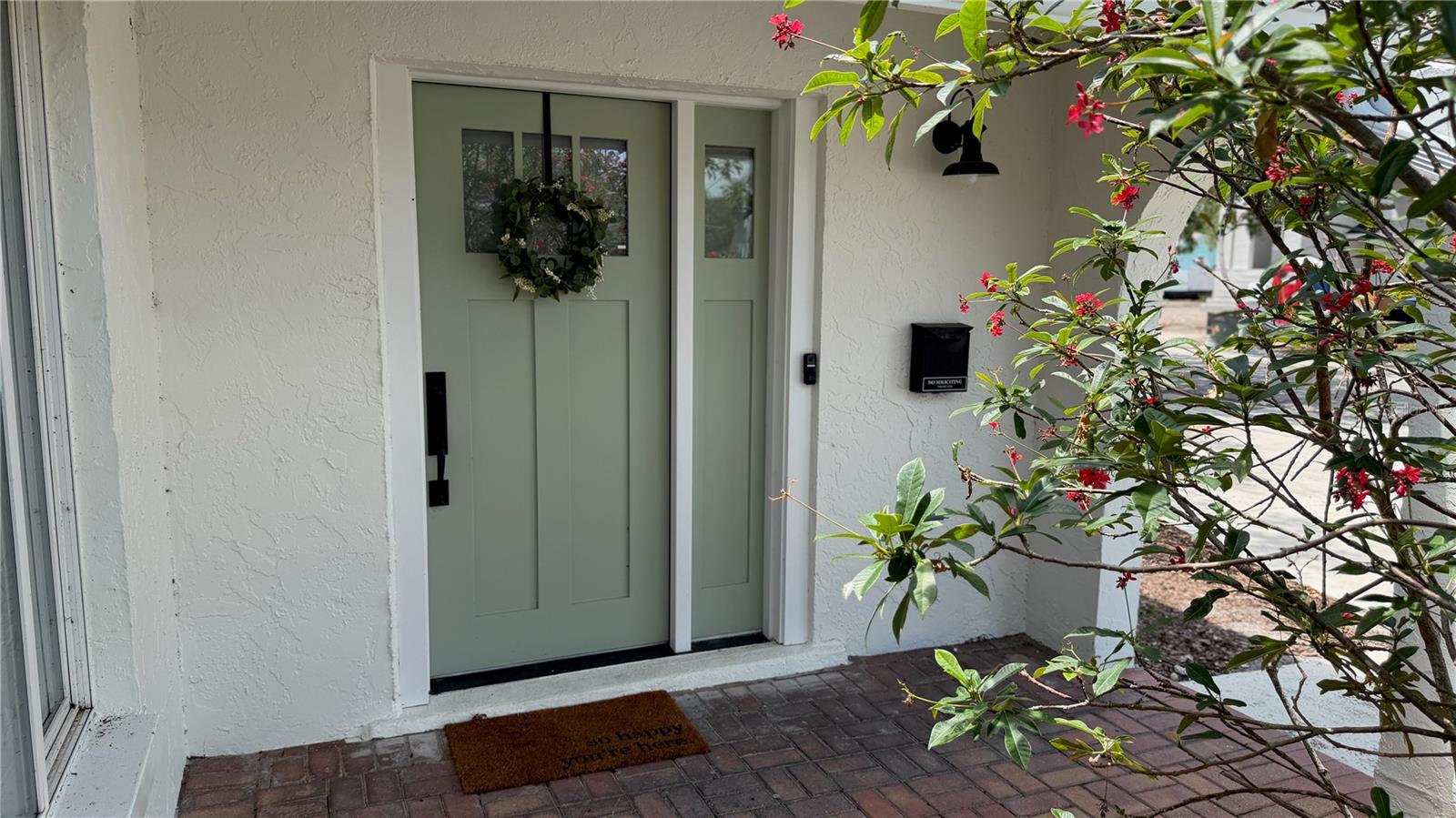 6073 TANGLEWOOD DR NE, ST PETERSBURG, FL, 33703