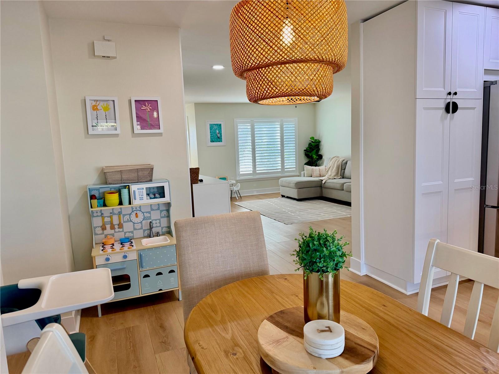 6073 TANGLEWOOD DR NE, ST PETERSBURG, FL, 33703