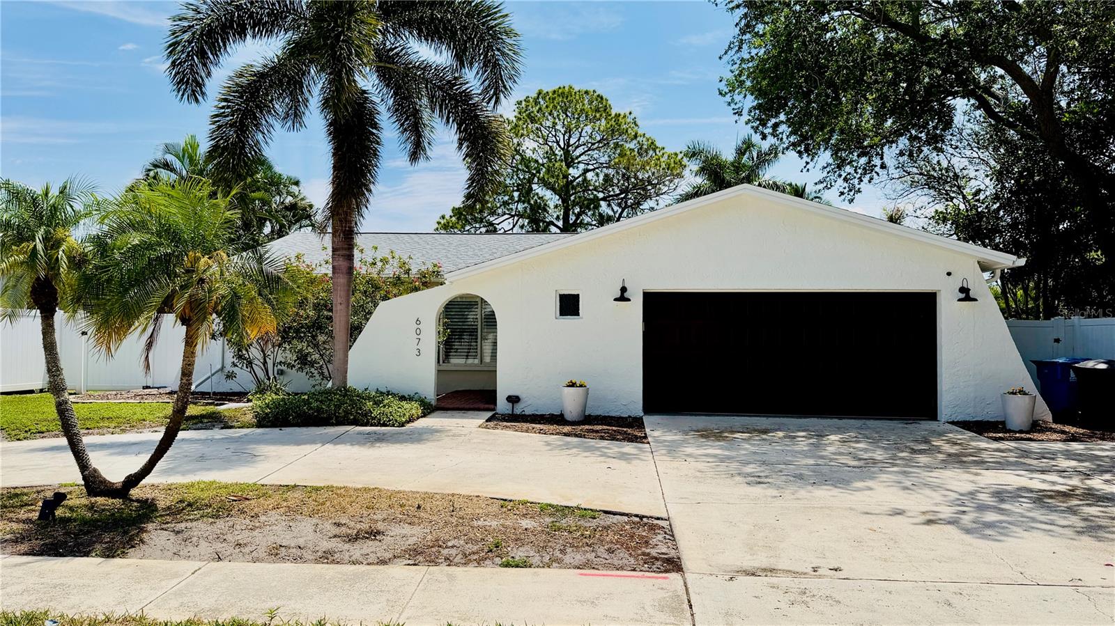 6073 TANGLEWOOD DR NE, ST PETERSBURG, FL, 33703
