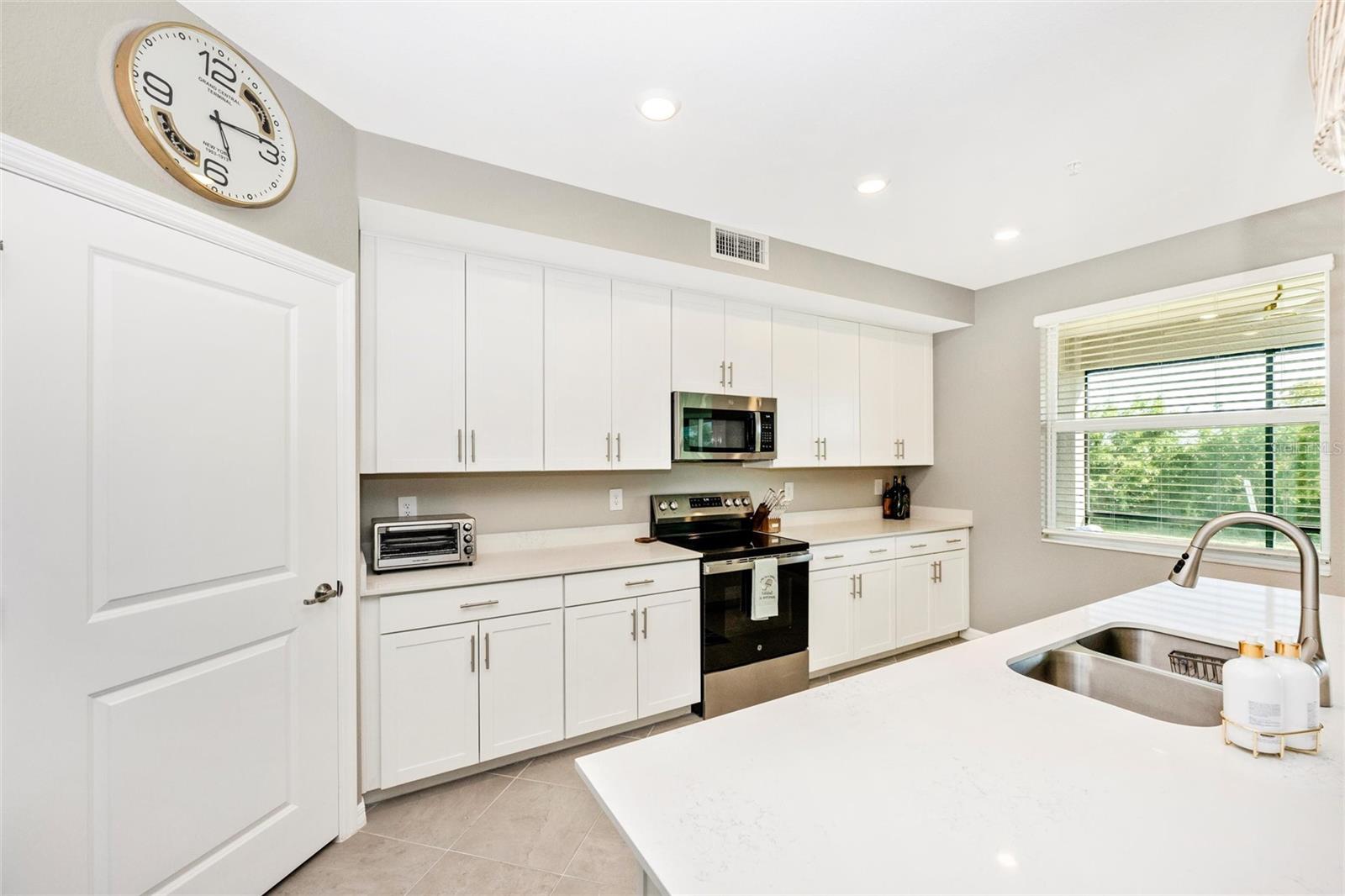 12685 RADIANCE CT #101, VENICE, FL, 34293