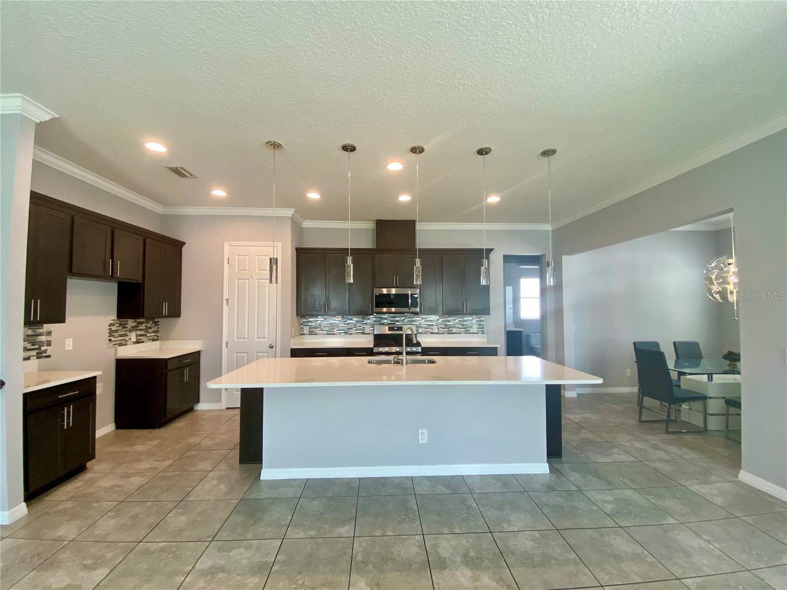 1015 GRAND HILLTOP DR, APOPKA, FL, 32703