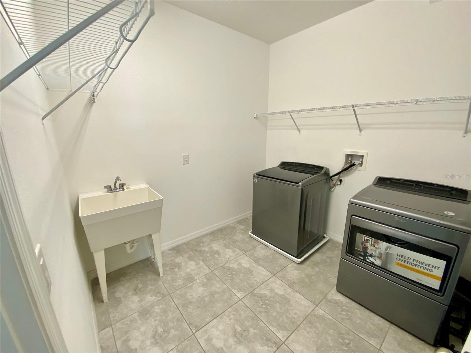 1015 GRAND HILLTOP DR, APOPKA, FL, 32703