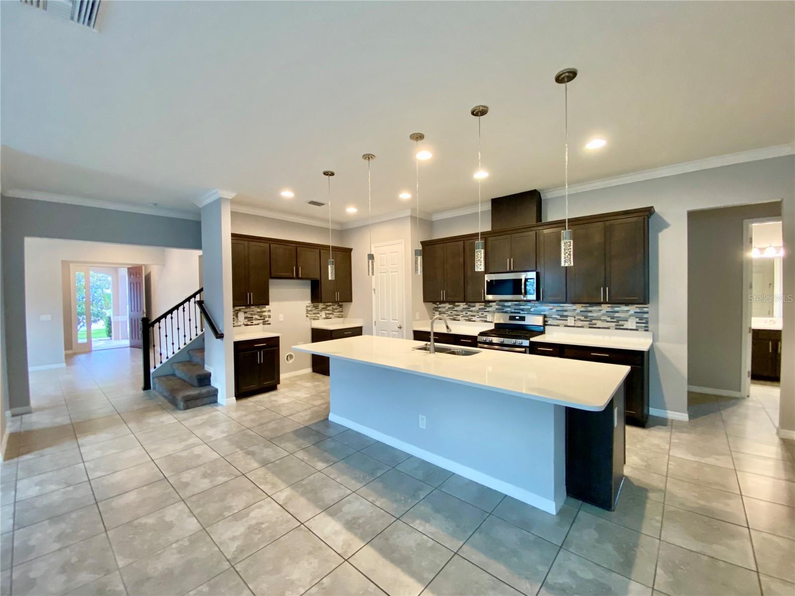 1015 GRAND HILLTOP DR, APOPKA, FL, 32703