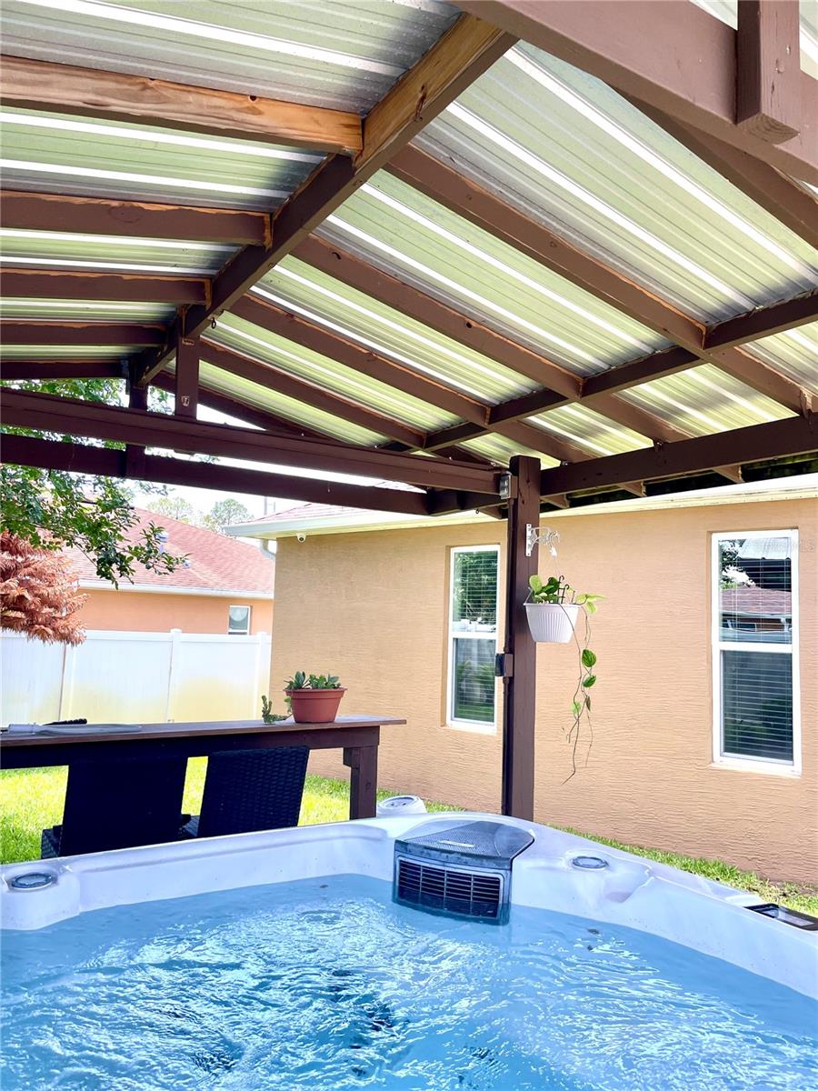15 N SENSENEY, PALM COAST, FL, 32164