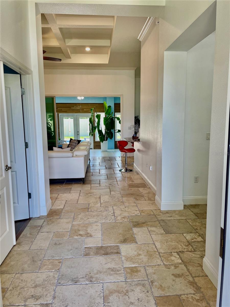 15 N SENSENEY, PALM COAST, FL, 32164
