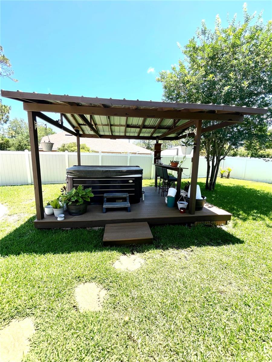 15 N SENSENEY, PALM COAST, FL, 32164