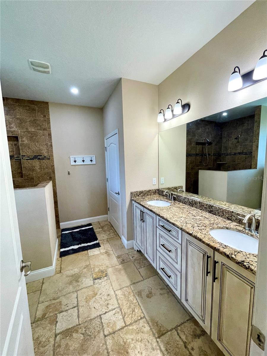 15 N SENSENEY, PALM COAST, FL, 32164