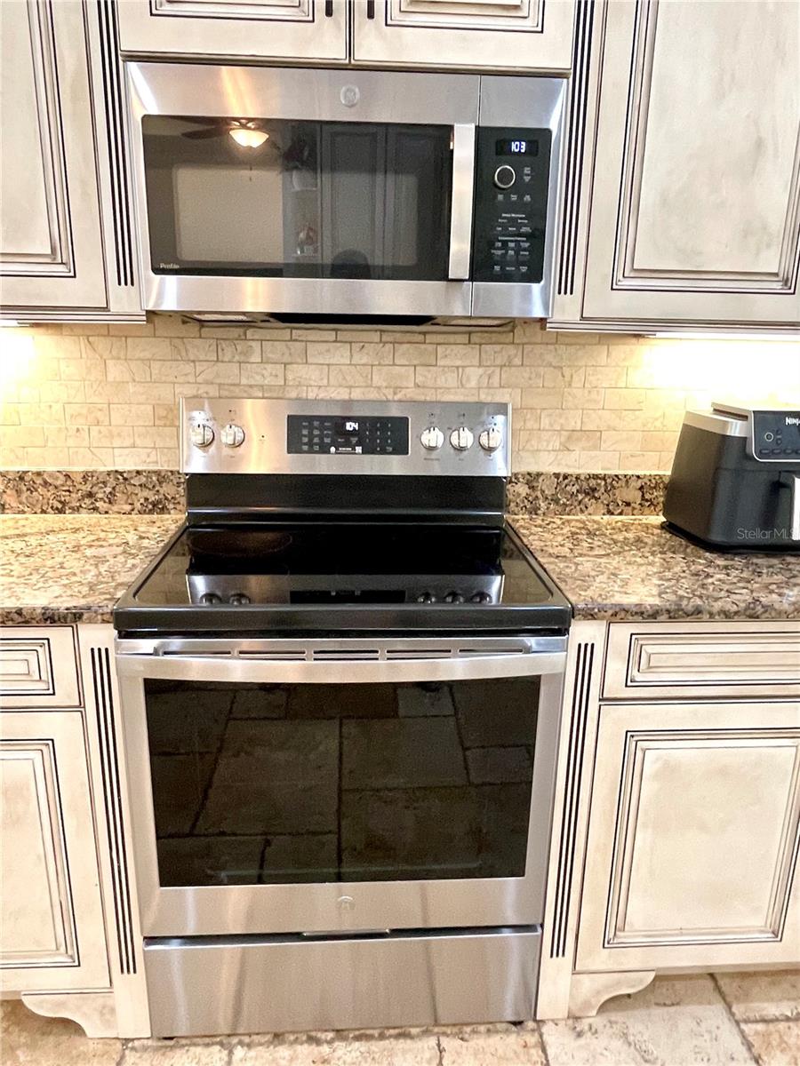 15 N SENSENEY, PALM COAST, FL, 32164