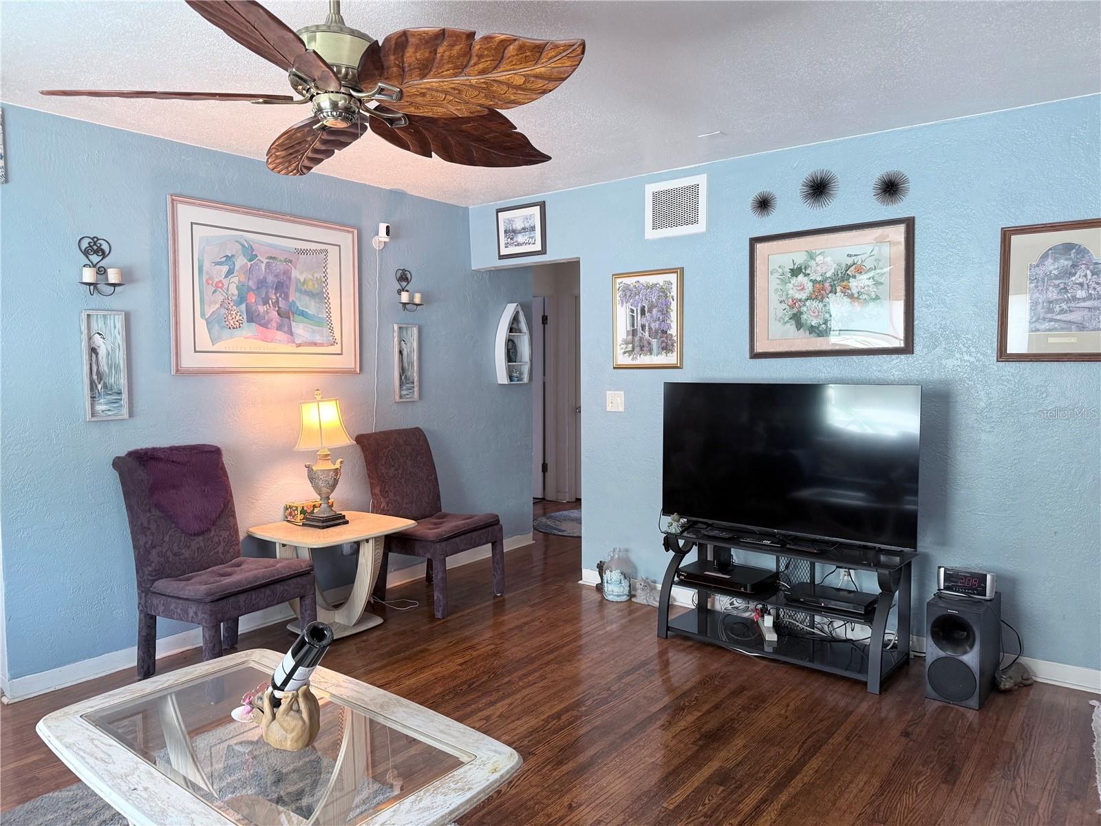 1428 38TH AVE N, ST PETERSBURG, FL, 33704