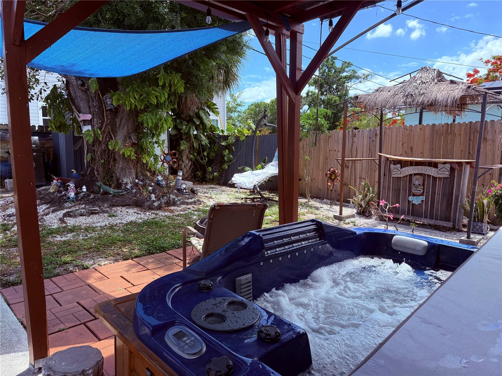 1428 38TH AVE N, ST PETERSBURG, FL, 33704