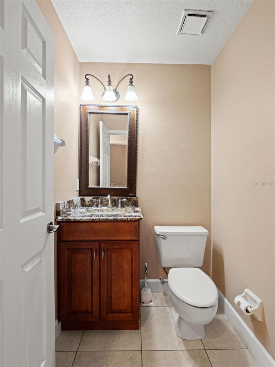 2394 HUNTINGDALE LN, OVIEDO, FL, 32765