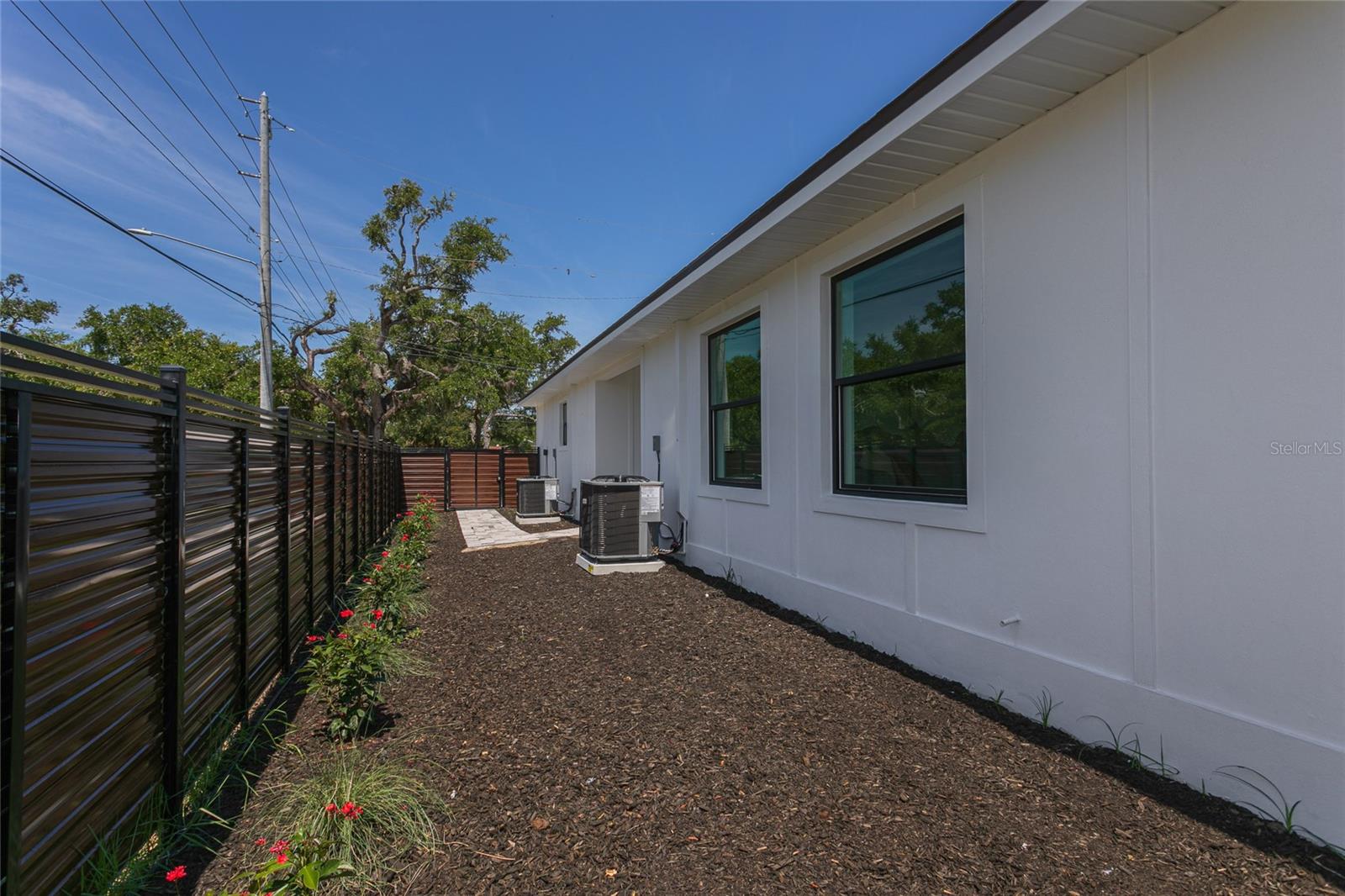 2561/2563 21ST ST S, ST PETERSBURG, FL, 33712