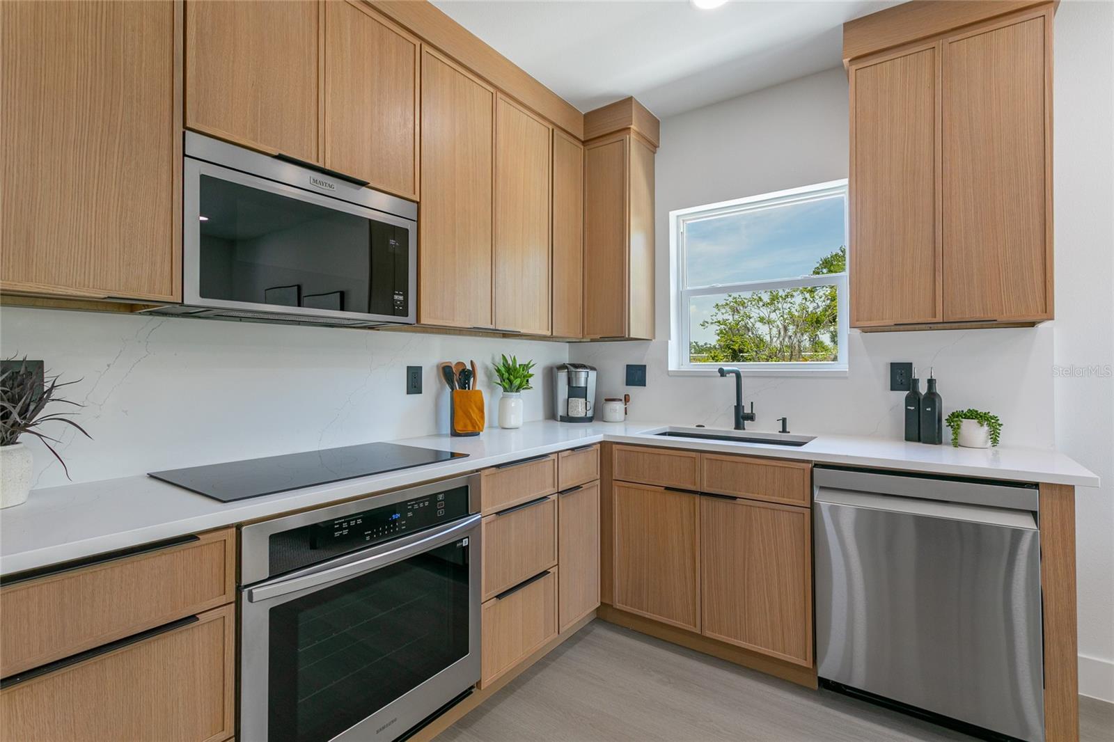 2561/2563 21ST ST S, ST PETERSBURG, FL, 33712