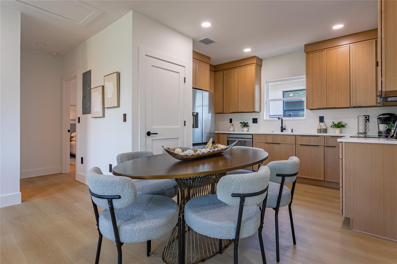 2561/2563 21ST ST S, ST PETERSBURG, FL, 33712