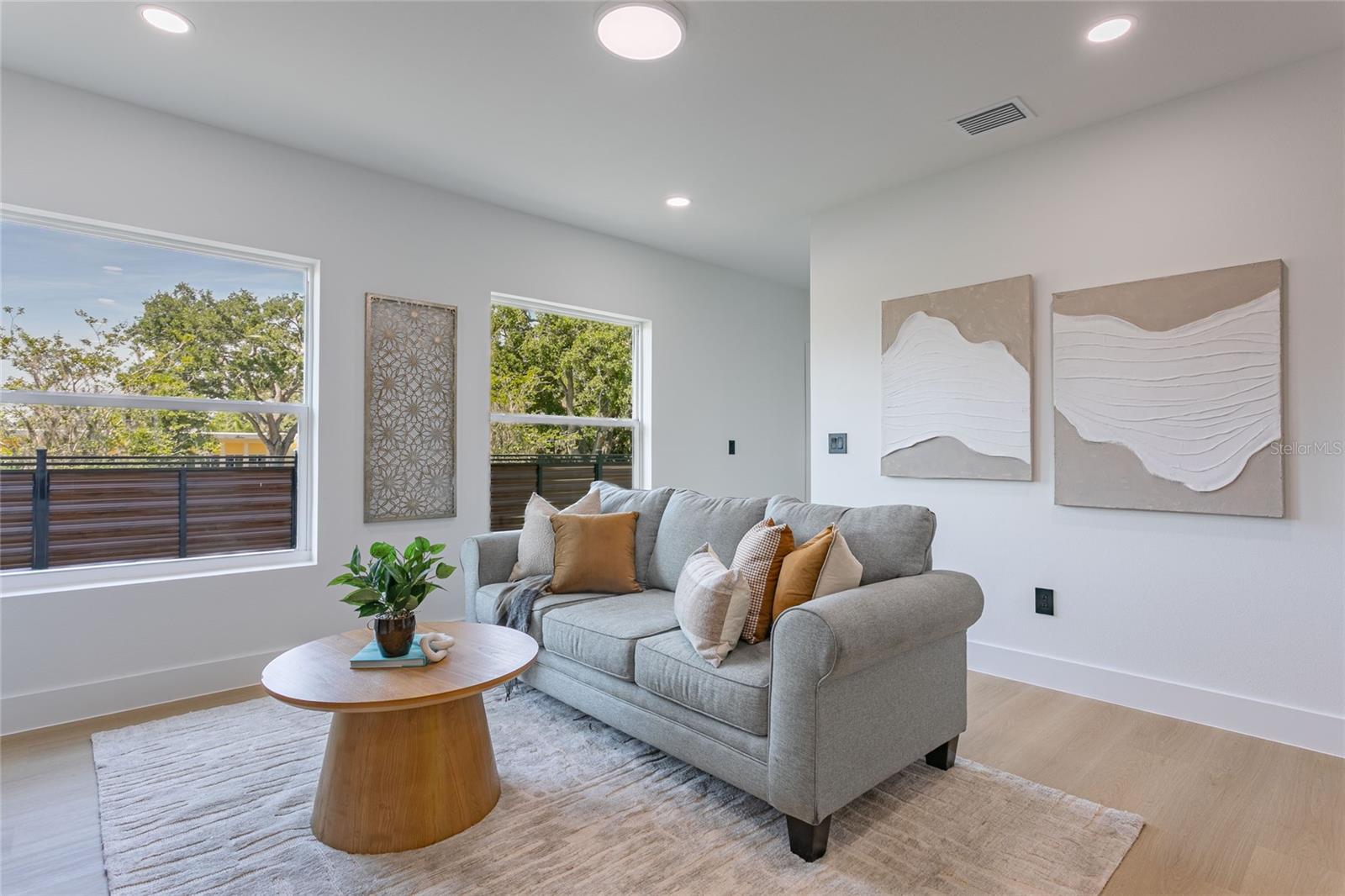 2561/2563 21ST ST S, ST PETERSBURG, FL, 33712