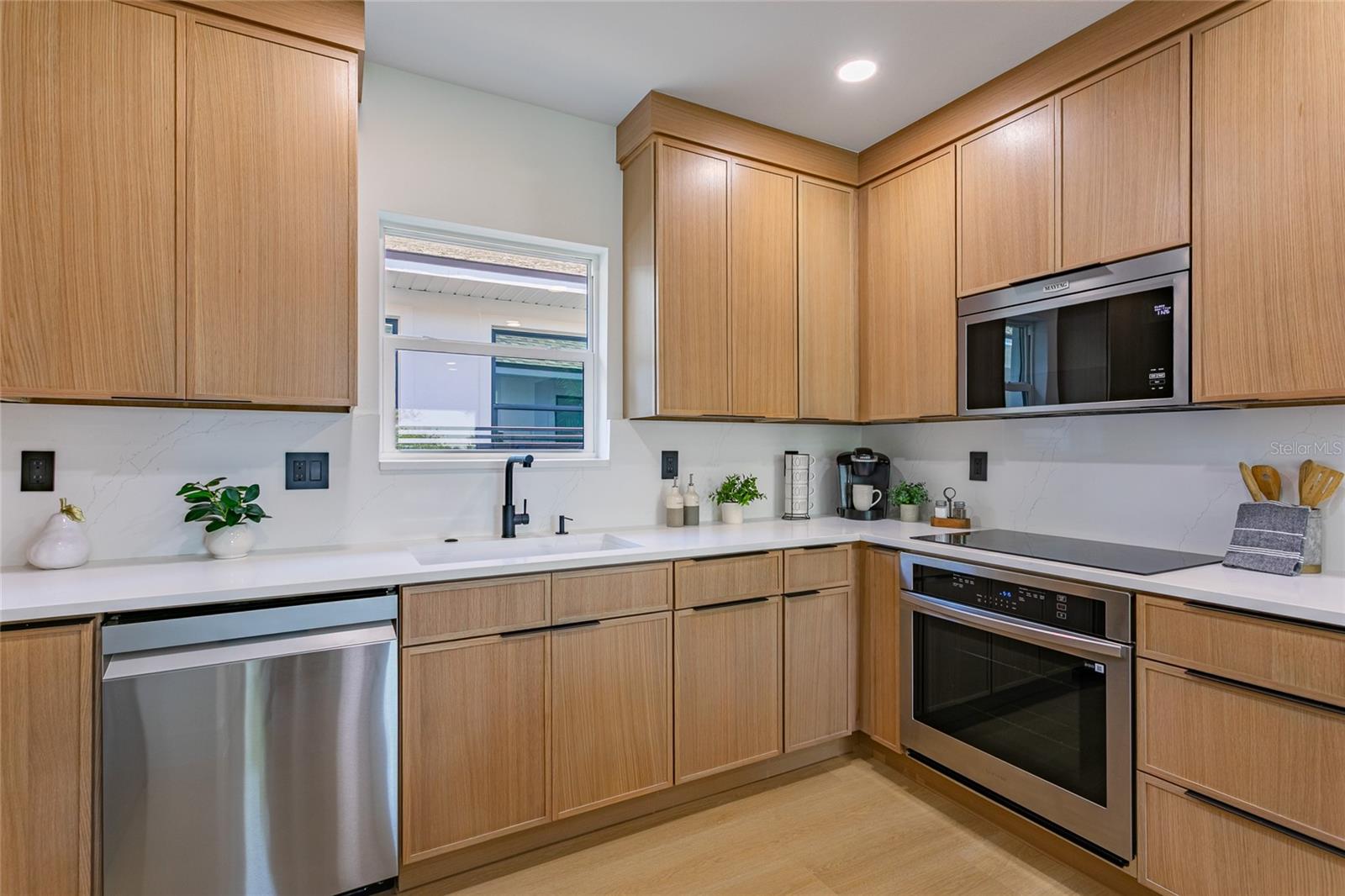 2561/2563 21ST ST S, ST PETERSBURG, FL, 33712