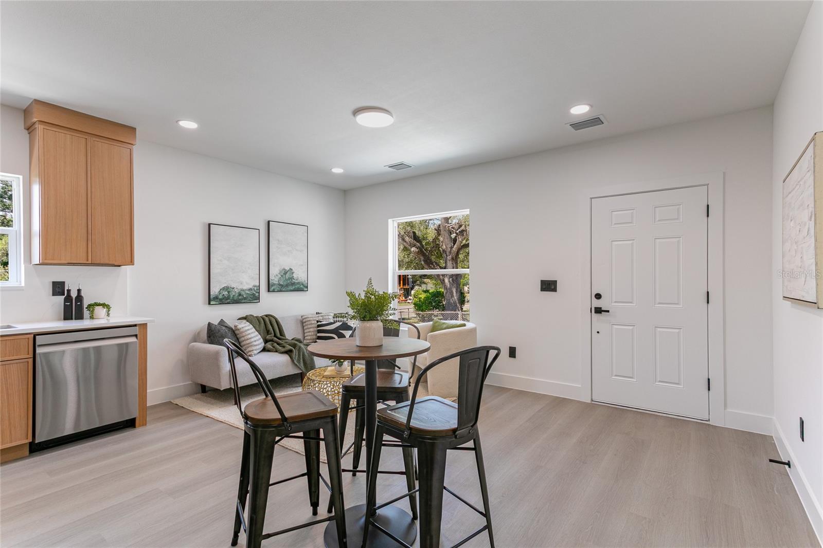 2561/2563 21ST ST S, ST PETERSBURG, FL, 33712