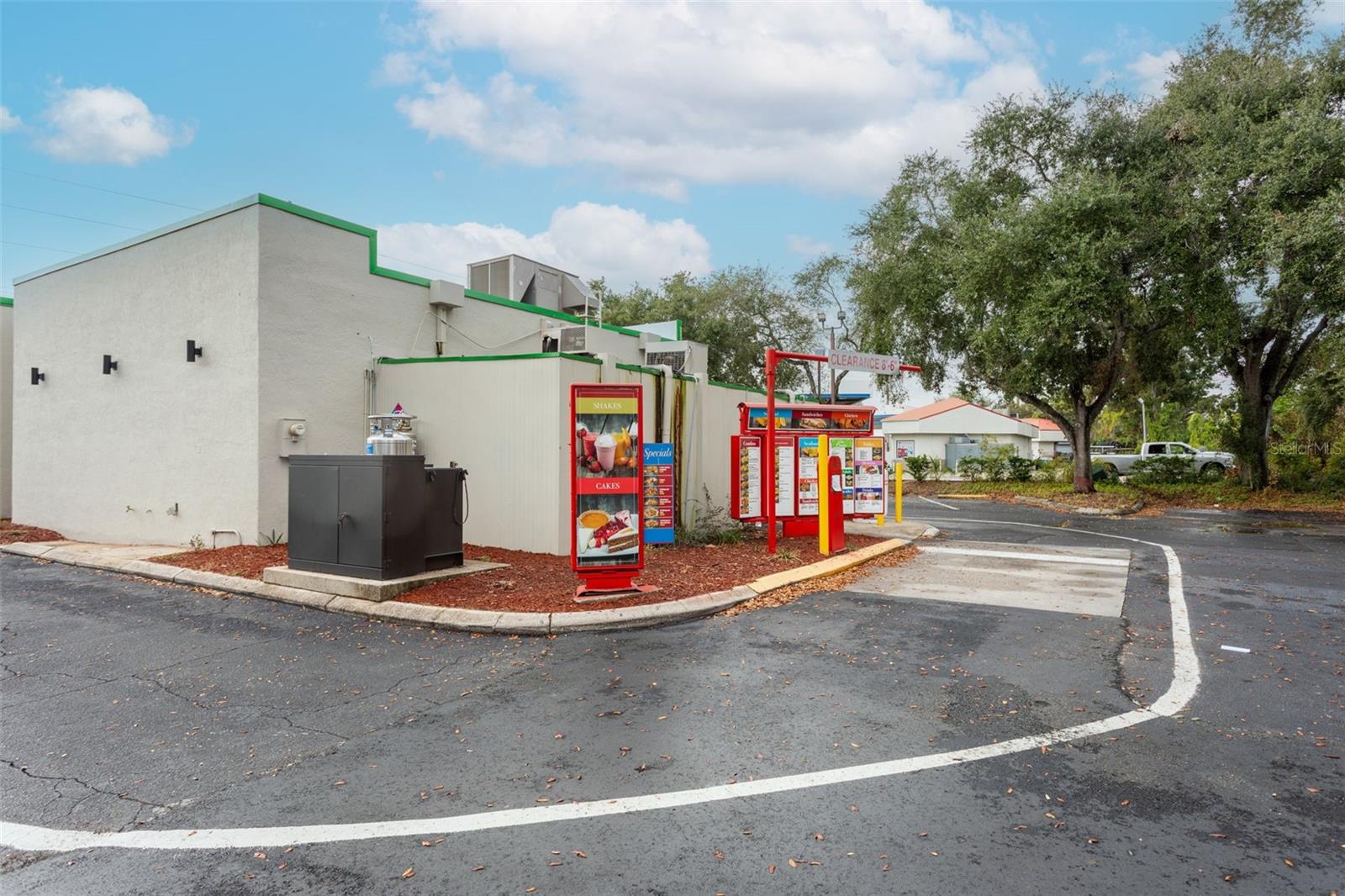6620 E DR MARTIN LUTHER KING JR BLVD, TAMPA, FL, 33619