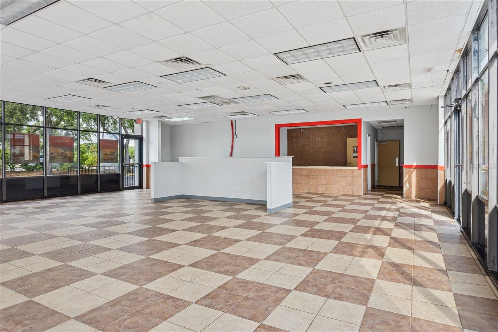 6620 E DR MARTIN LUTHER KING JR BLVD, TAMPA, FL, 33619