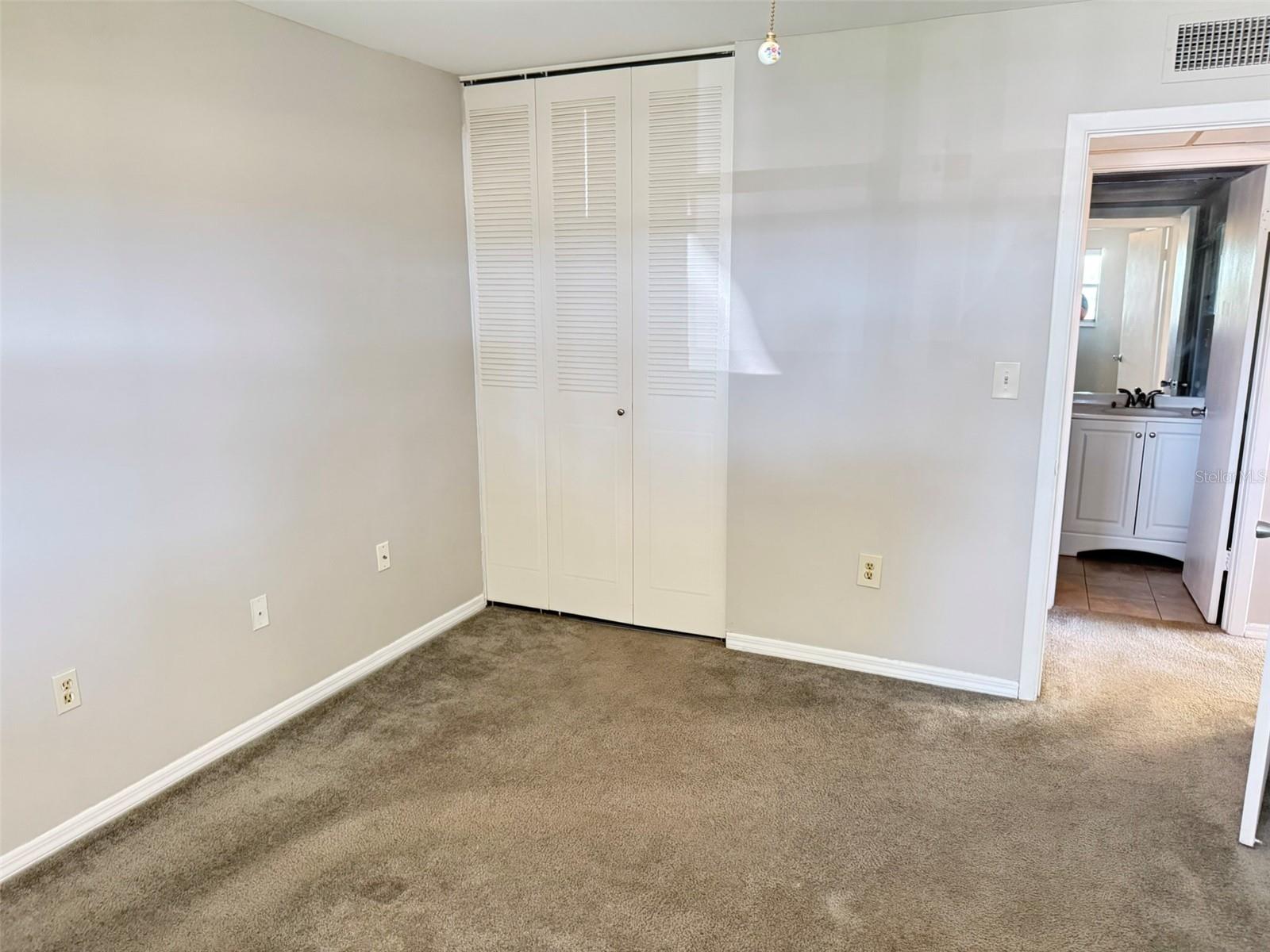 201 KINGS BLVD #5, SUN CITY CENTER, FL, 33573