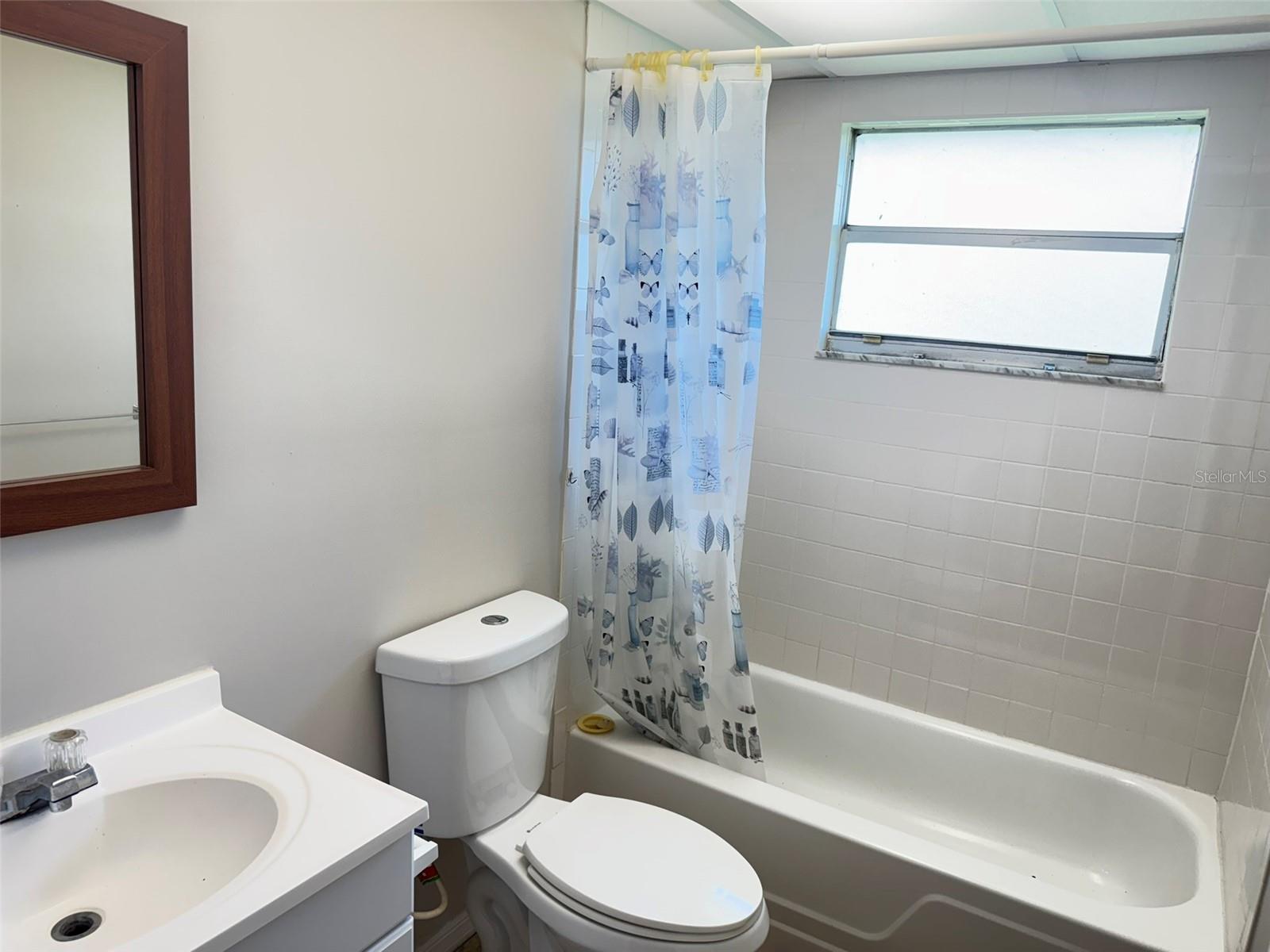 201 KINGS BLVD #5, SUN CITY CENTER, FL, 33573