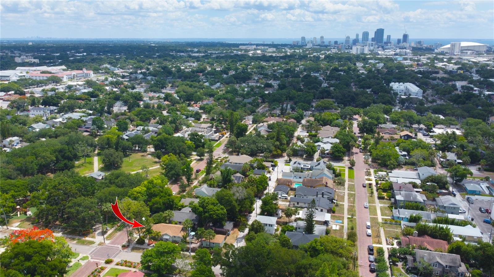 2962 BURLINGTON AVE N, ST PETERSBURG, FL, 33713