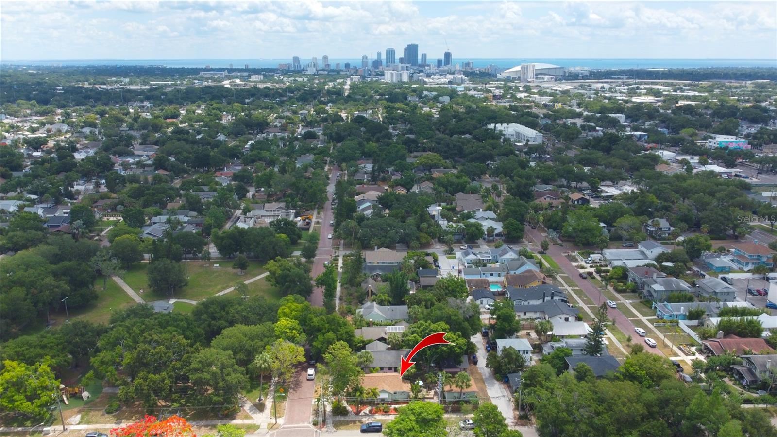 2962 BURLINGTON AVE N, ST PETERSBURG, FL, 33713