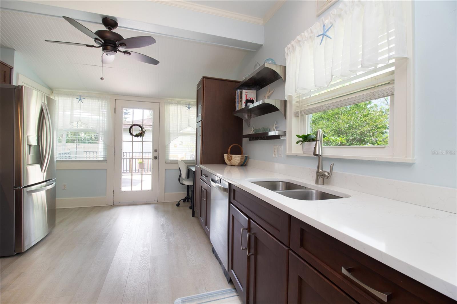 2962 BURLINGTON AVE N, ST PETERSBURG, FL, 33713