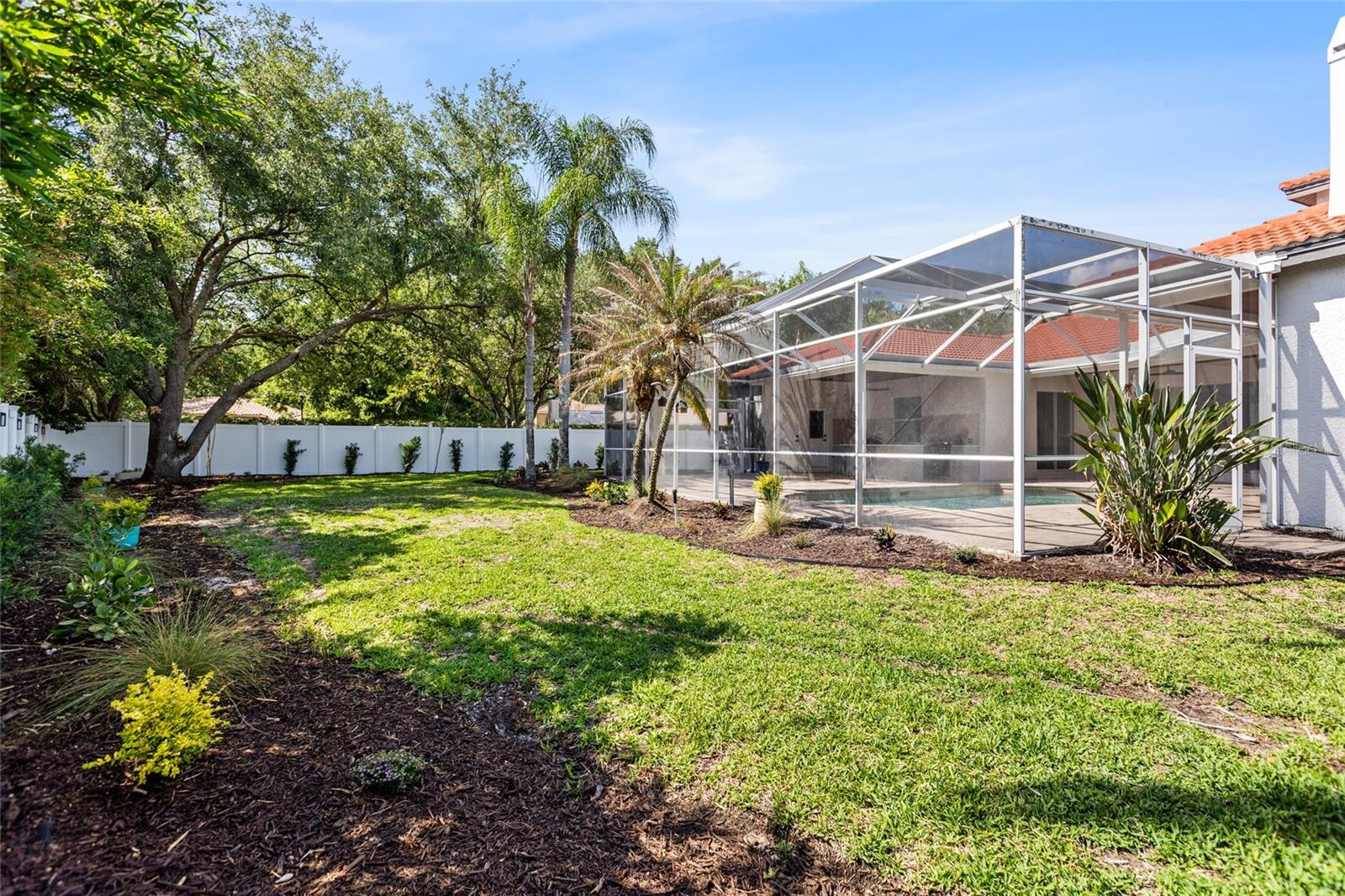1534 E LAKE WOODLANDS PKWY, OLDSMAR, FL, 34677