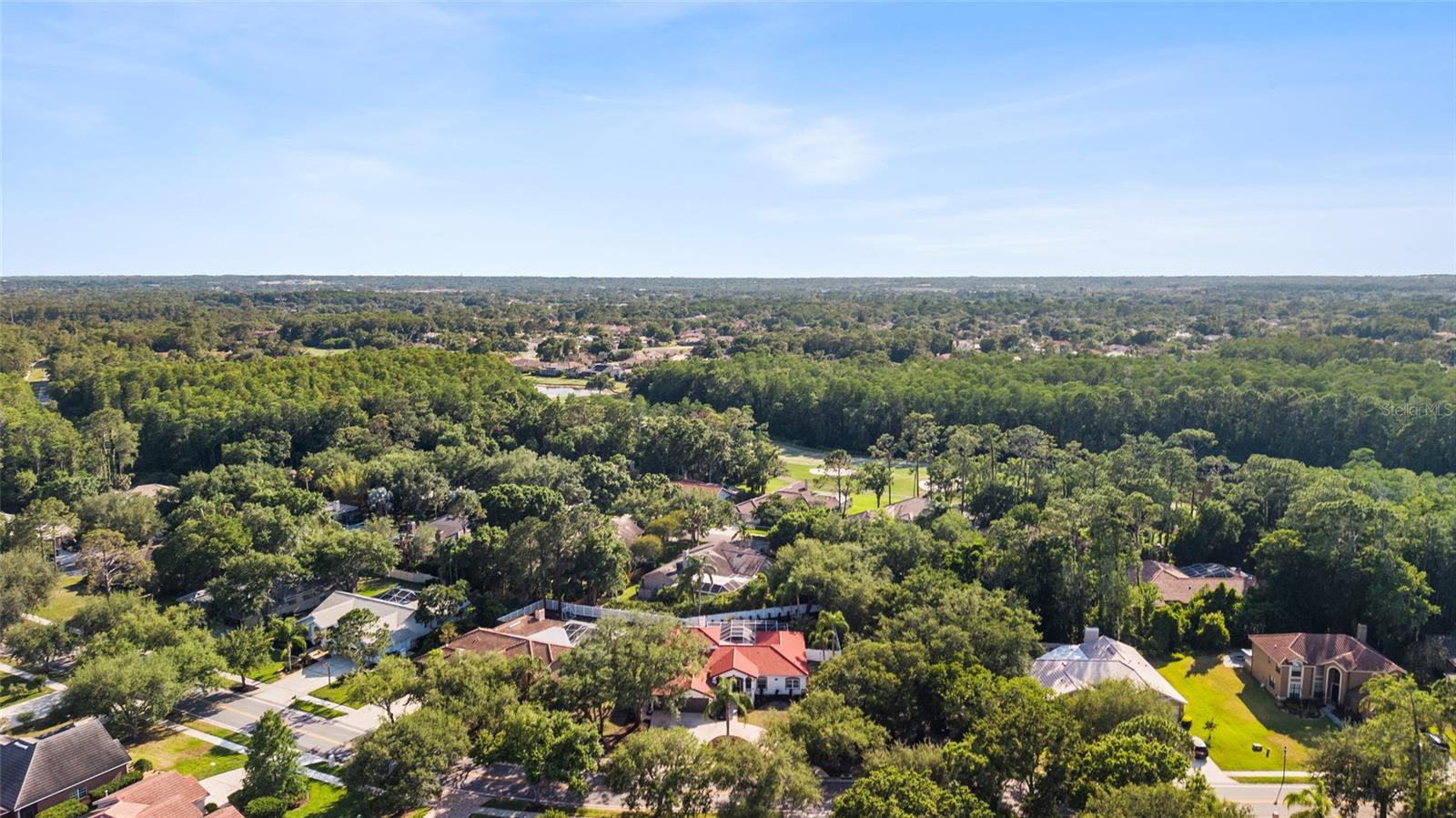 1534 E LAKE WOODLANDS PKWY, OLDSMAR, FL, 34677