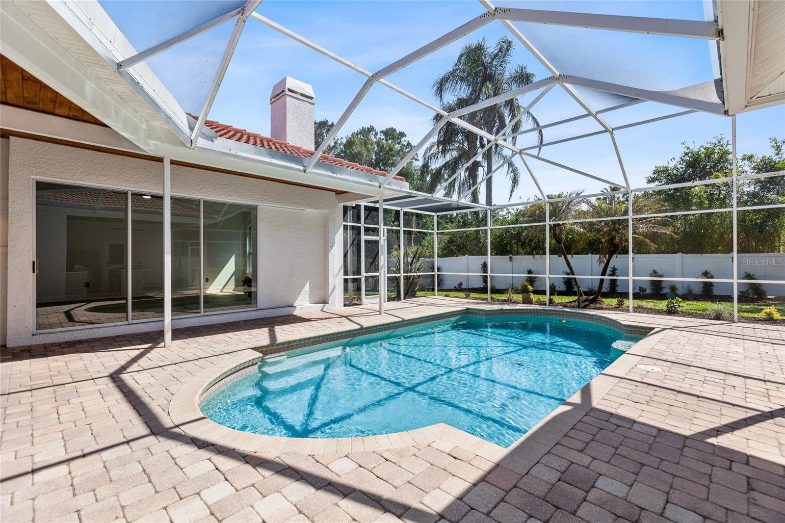 1534 E LAKE WOODLANDS PKWY, OLDSMAR, FL, 34677