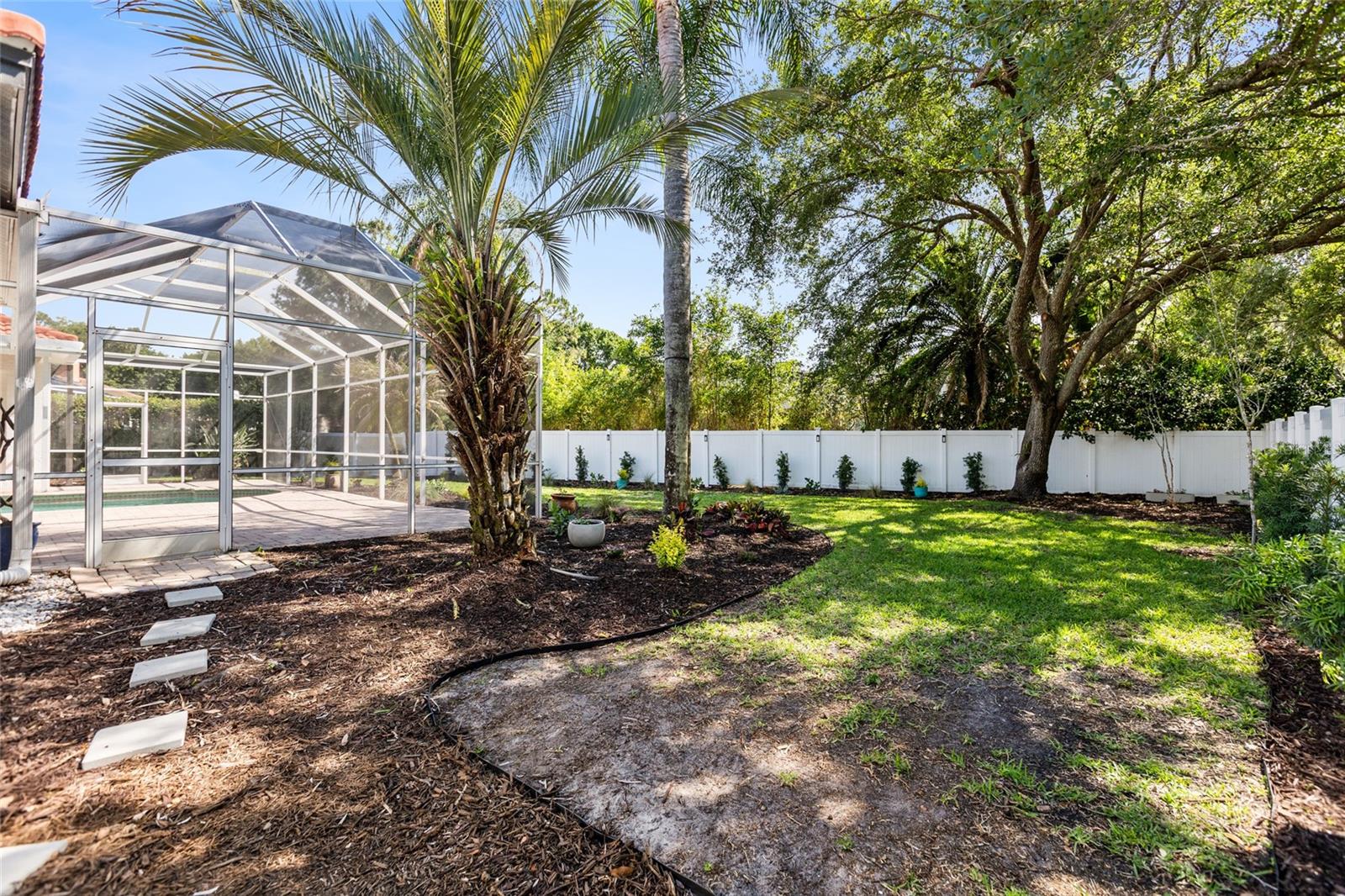 1534 E LAKE WOODLANDS PKWY, OLDSMAR, FL, 34677