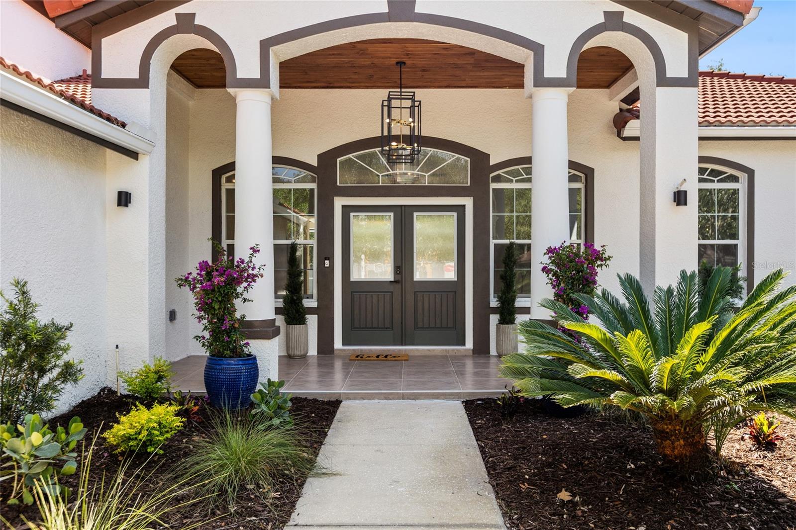 1534 E LAKE WOODLANDS PKWY, OLDSMAR, FL, 34677