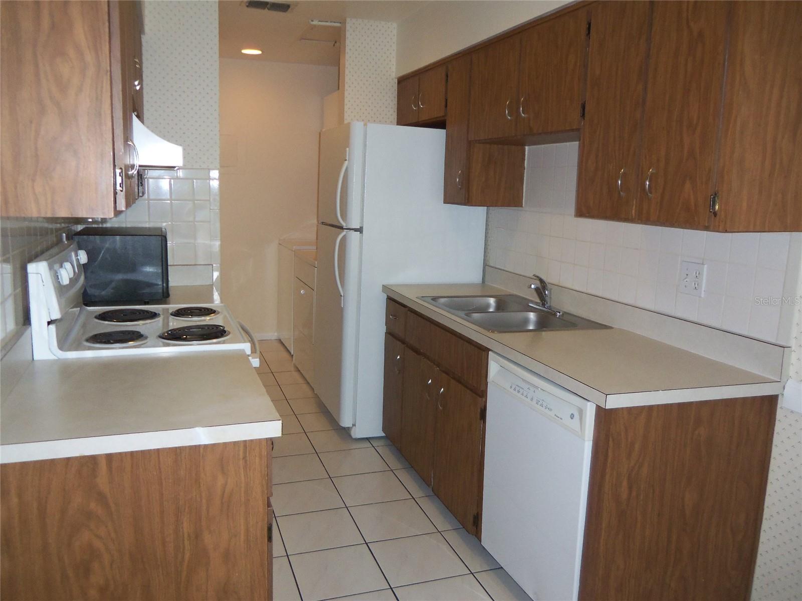 2786 CURRY FORD RD #6B, ORLANDO, FL, 32806