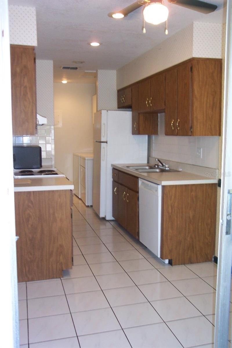 2786 CURRY FORD RD #6B, ORLANDO, FL, 32806