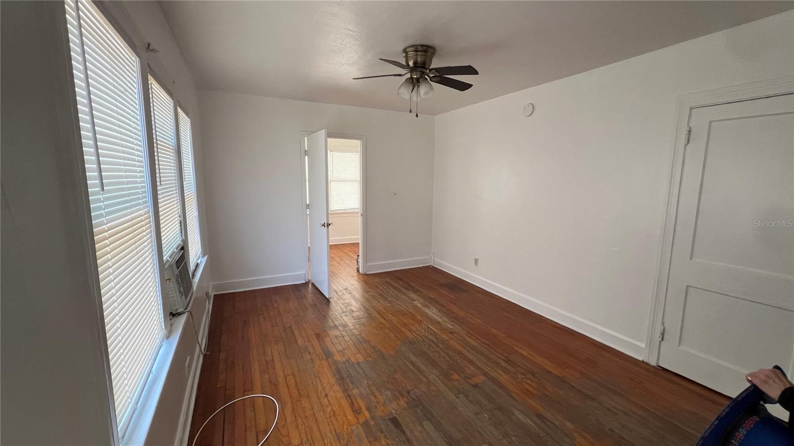 735 GROVE ST N, ST PETERSBURG, FL, 33701